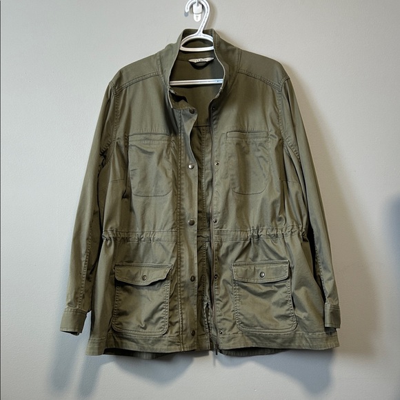 L.L. Bean Women’s Cotton Utility Jacket - Picture 2 of 15